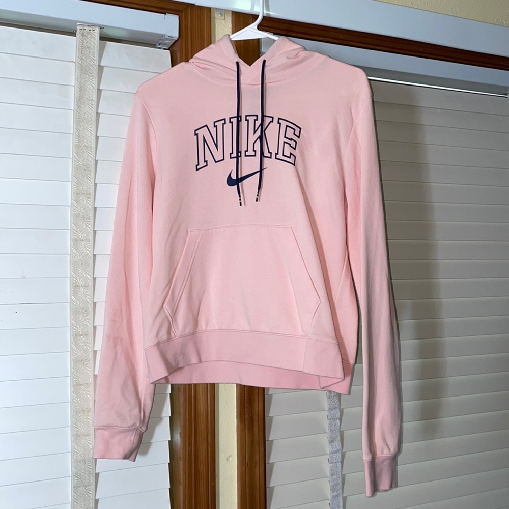 Nike women’s hoodie size M